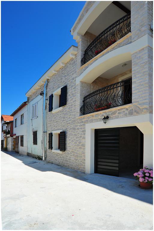Apartments Cvita بيبينيا المظهر الخارجي الصورة
